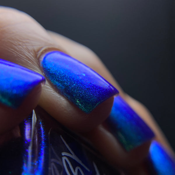 opi comparison Two-timing the zones – Look at my bow! – Shorts story – Kiss  me on my tulips